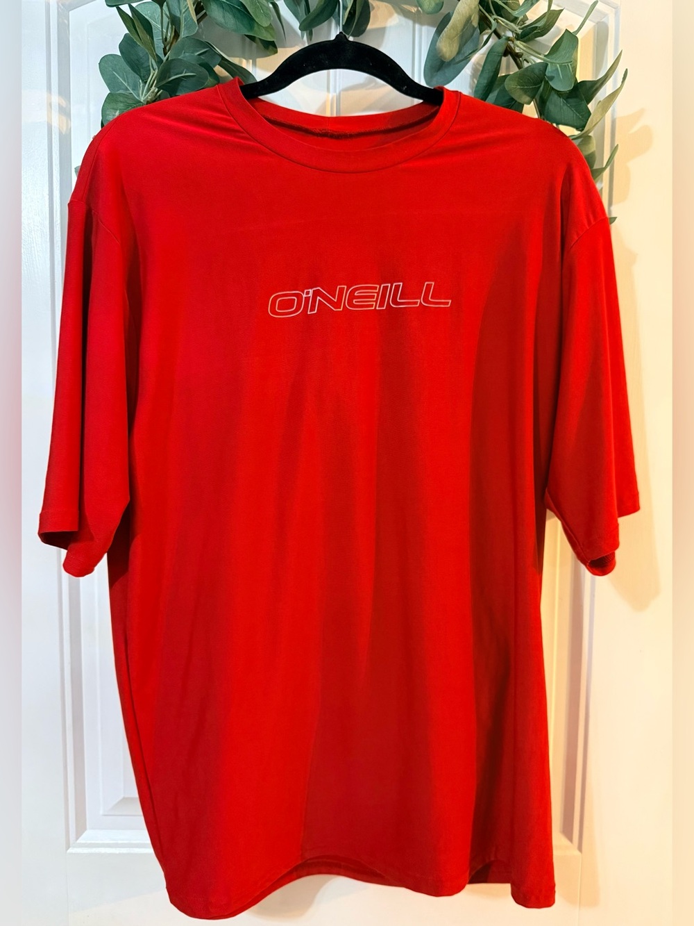 💫4/$25 • O'Neill Red Short-Sleeve Logo Swim Tee